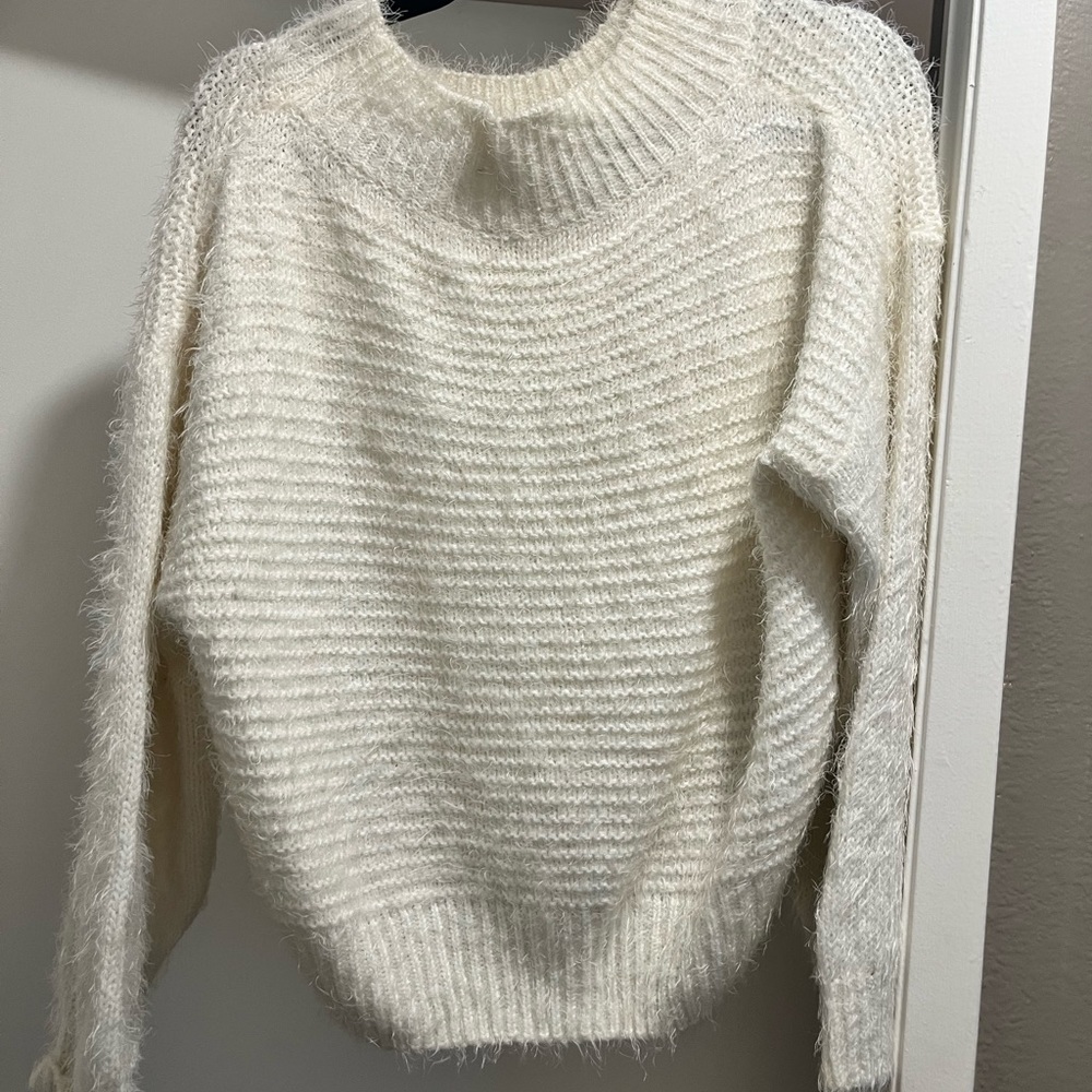 Super soft and cozy sweater